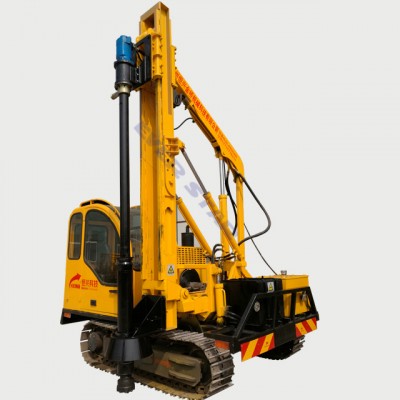 Crawler-type hydraulic solar pile driving  machine